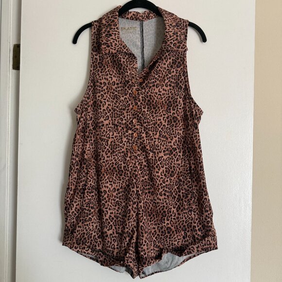 SKATIE Wyatt Leopard Print Sleeveless Romper Shorts | Swim Cover Up - Medium - Picture 2 of 5